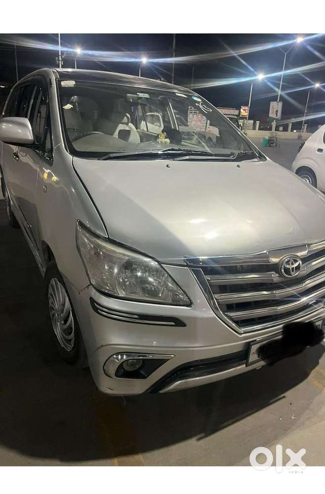 Toyota Innova 2010 Diesel Well Maintained