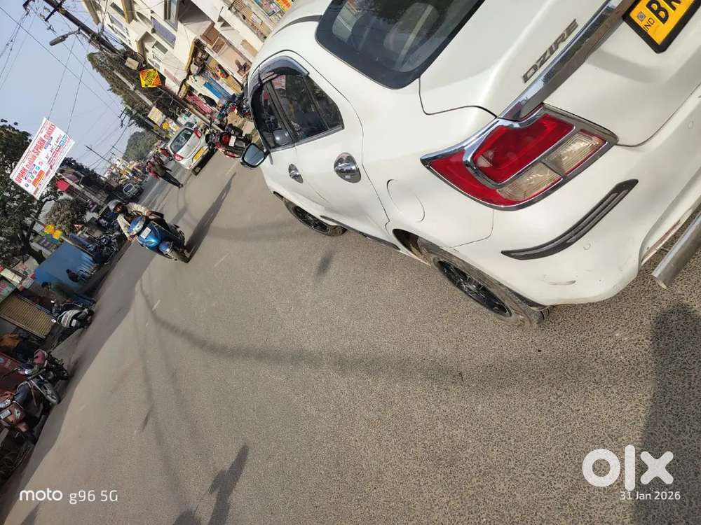 Maruti Suzuki Dzire 2024 Cng & Hybrids 65000 Km Driven