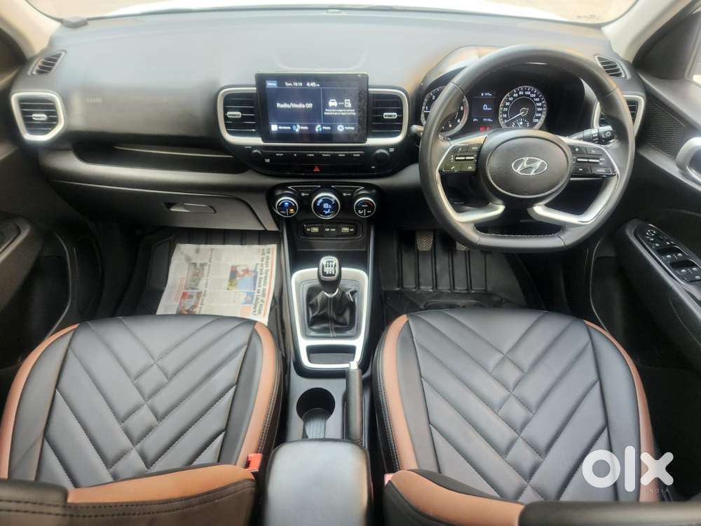 Hyundai Venue Sx (o) Mt 1.5 Diesel, 2022, Diesel
