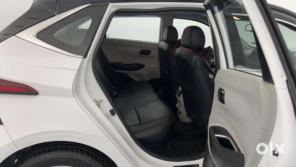 Hyundai I20 Asta (o) 1.2 Ivt, 2025, Petrol