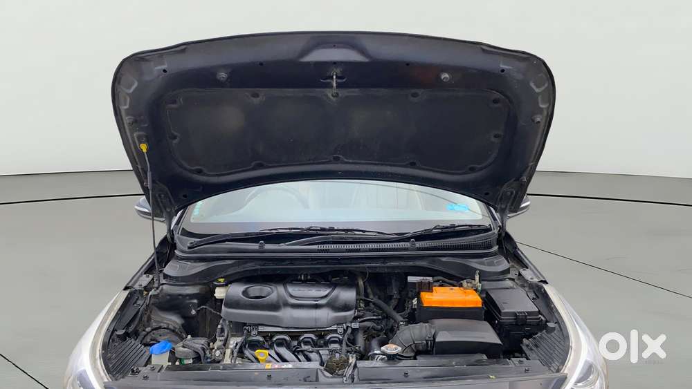 Hyundai Verna 1.6 Vtvt Sx, 2019, Petrol