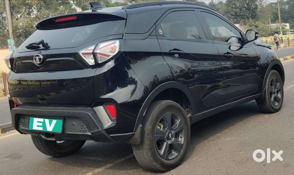 Tata Nexon Ev Xz Plus Lux Dark Edition, 2023, Electric