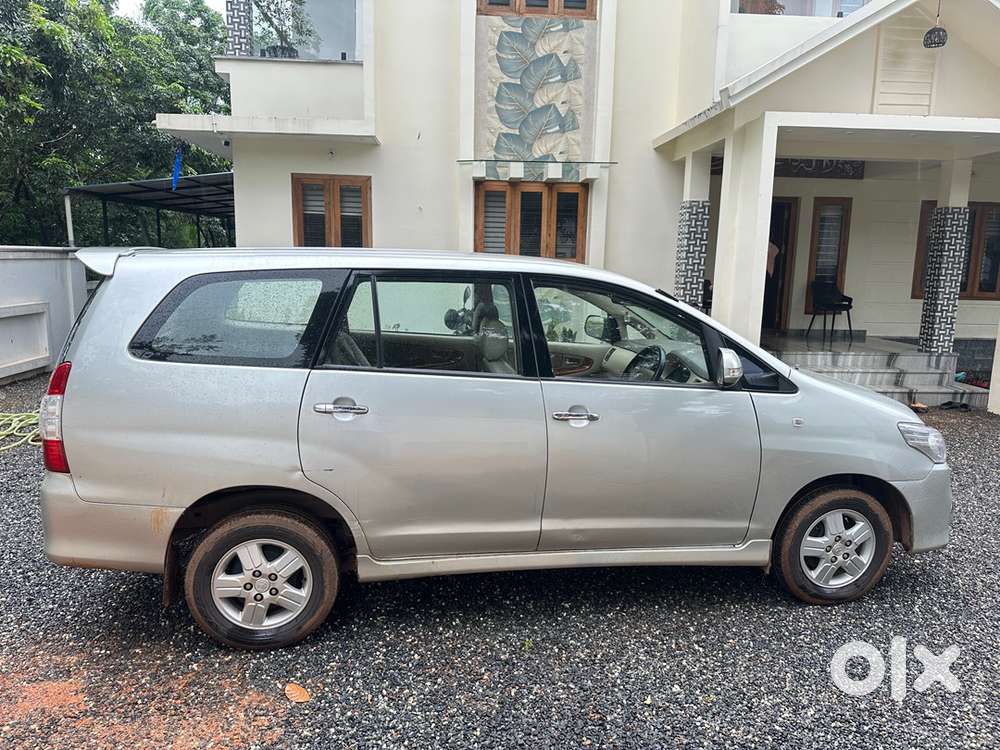 Toyota Innova 2009 Diesel Well Maintained