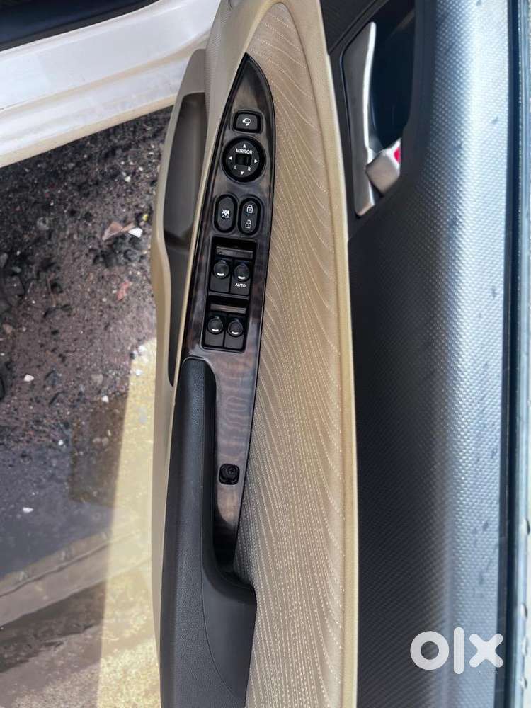 Hyundai Verna 2017 Petrol 39500 Km Driven