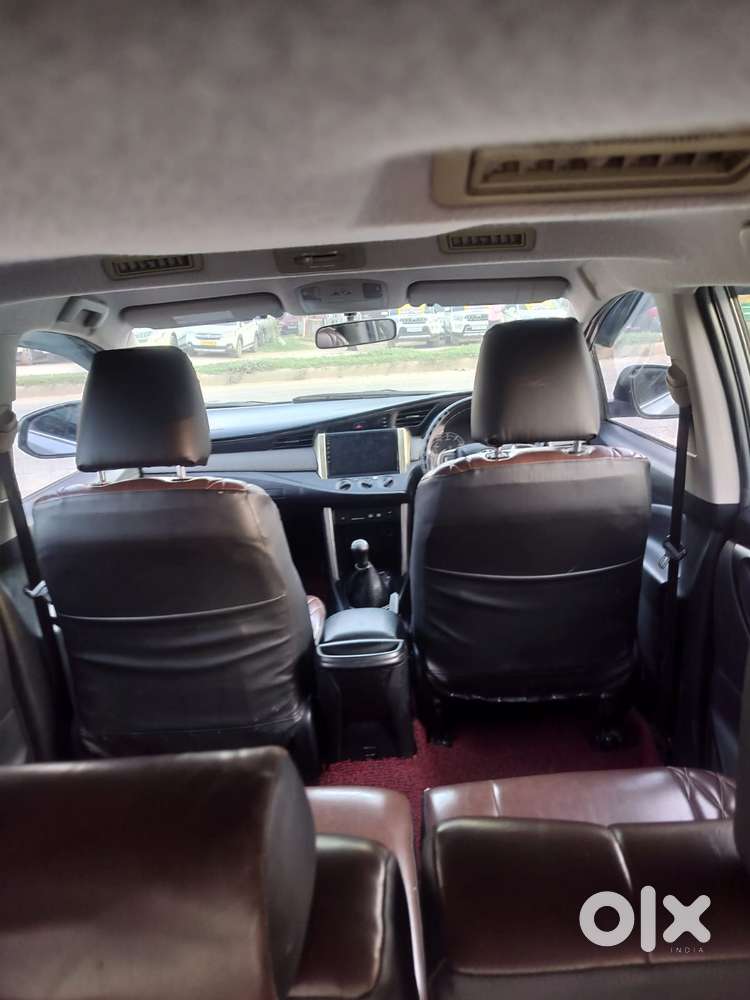 Toyota Innova Crysta 2.4 G Mt, 2016, Diesel