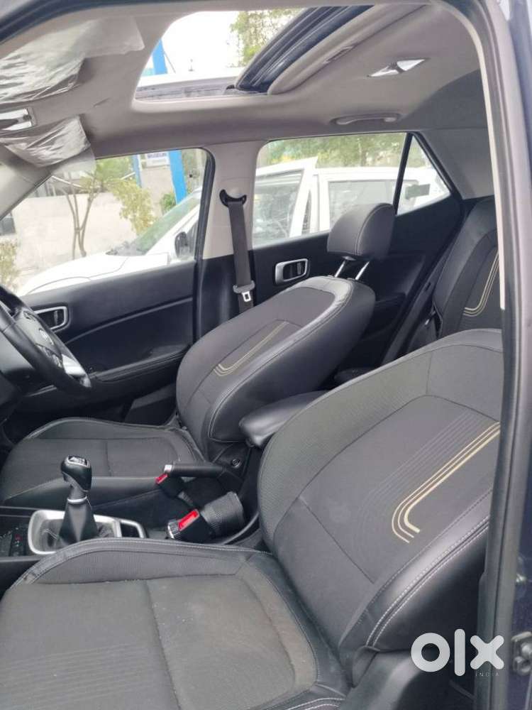 Hyundai Venue Sx Mt, 2019, Petrol