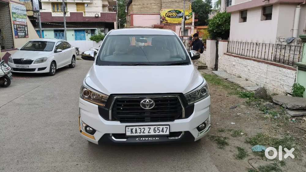 Toyota Innova Crysta Zx 2023