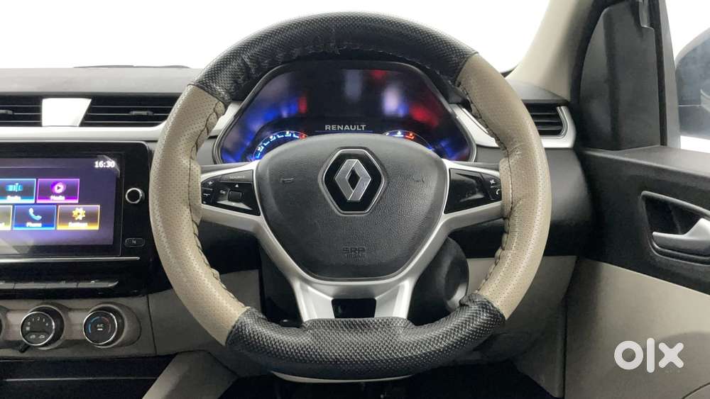 Renault Triber Rxz, 2023, Petrol