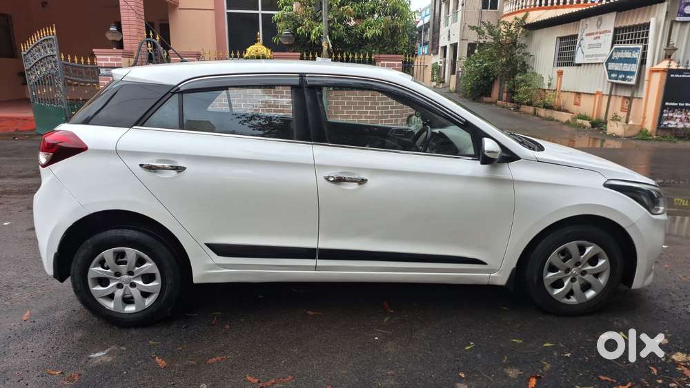 Hyundai I20 Sportz Plus Diesel, 2016, Diesel