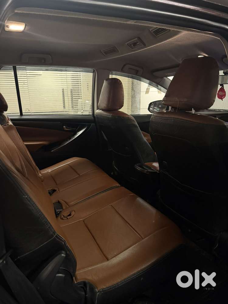 Toyota Innova Crysta 2.8 Gx At 8s, 2017, Diesel
