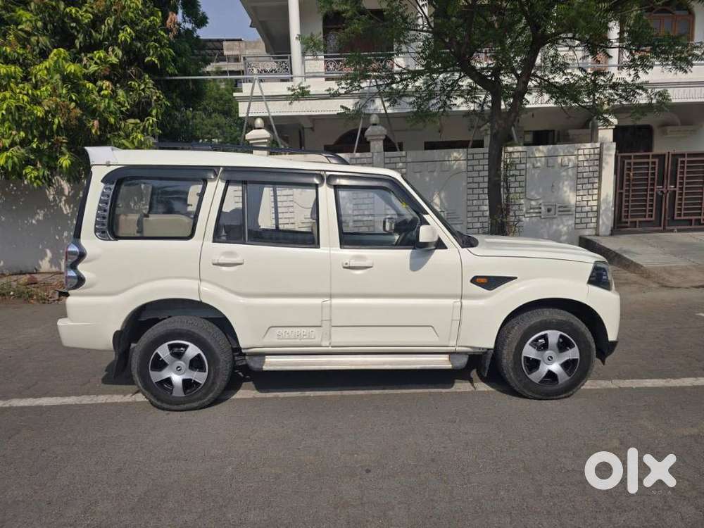 Mahindra Scorpio S2, 2016, Diesel