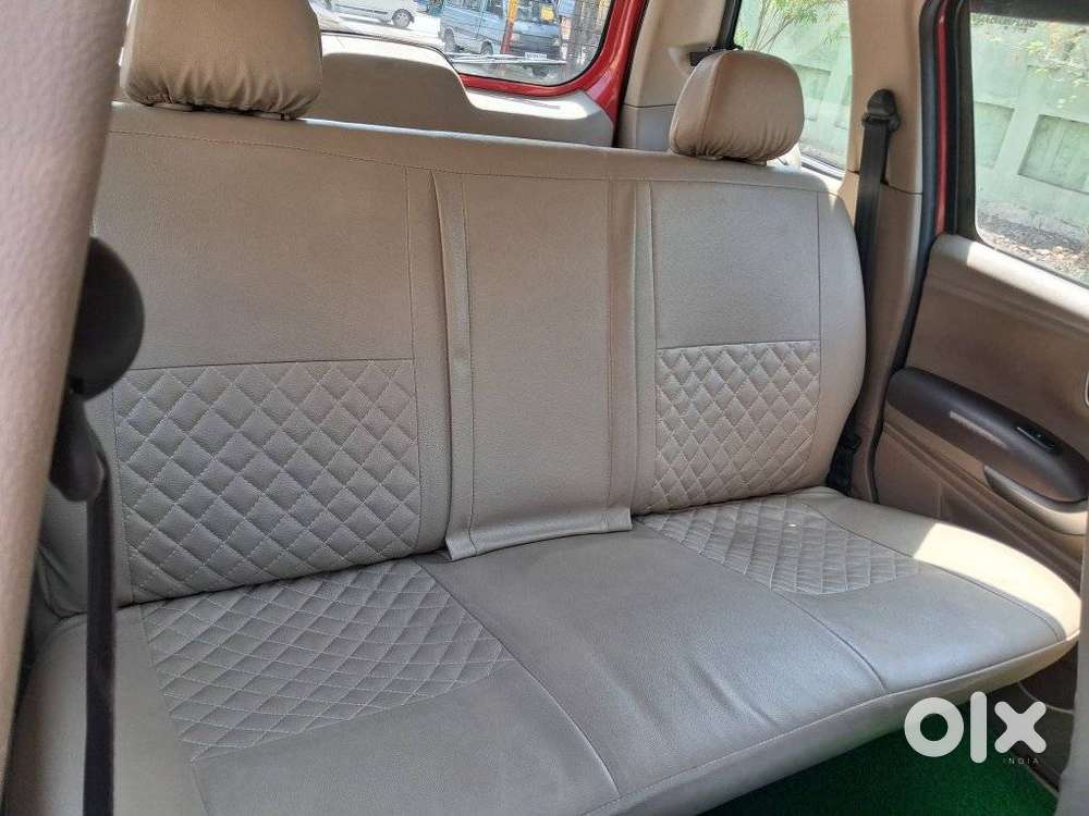 Mahindra Tuv 300 T10, 2019, Diesel