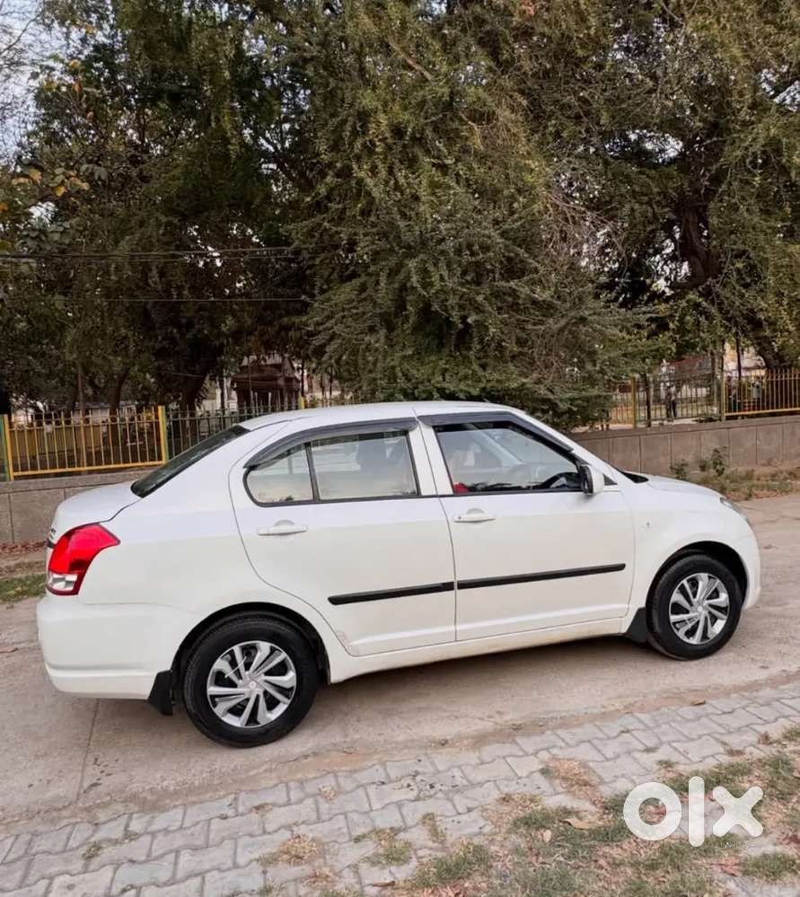 Maruti Suzuki Dzire 2011 Petrol Well Maintained