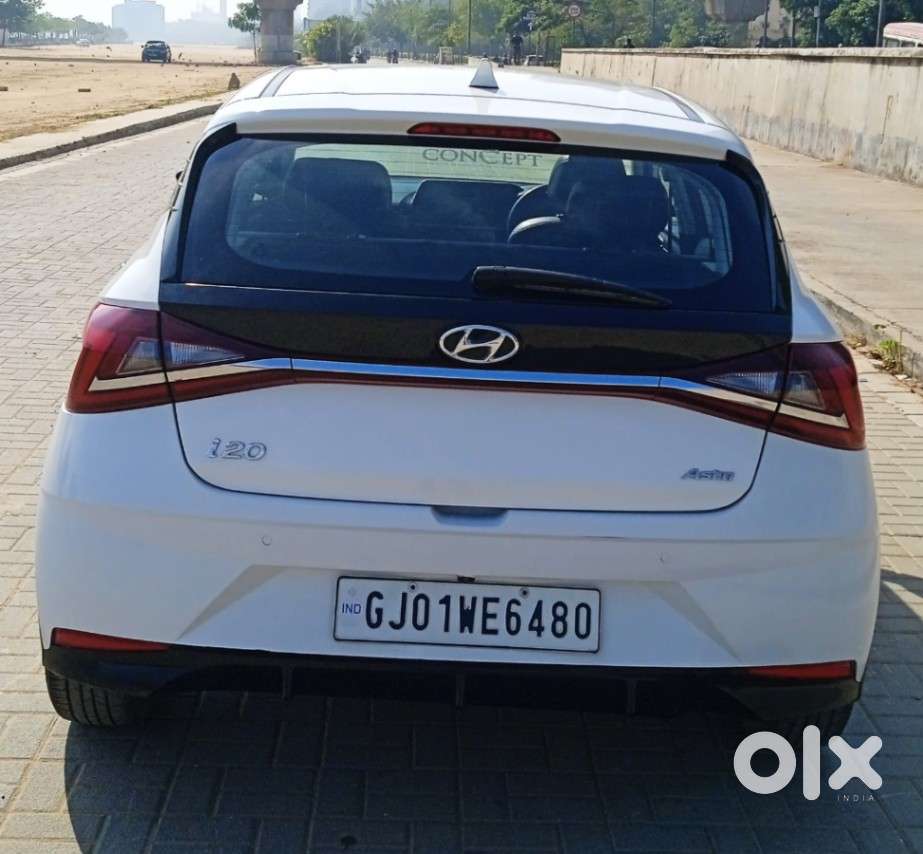 Hyundai New I20 1.0 Asta (o) Turbo Dct, 2022, Petrol