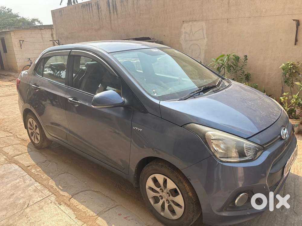 Hyundai Petrol Manual 2015