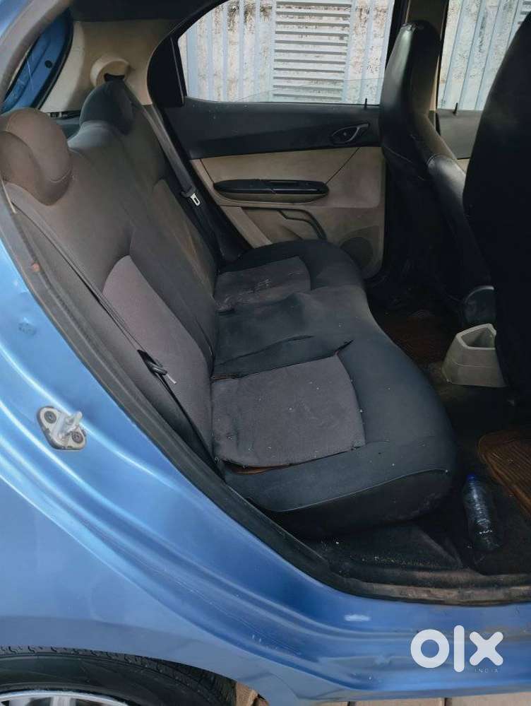 Tata Tiago, 2016, Petrol