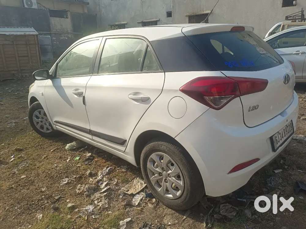 Hyundai Elite I20 2016 Diesel 92794 Km Driven