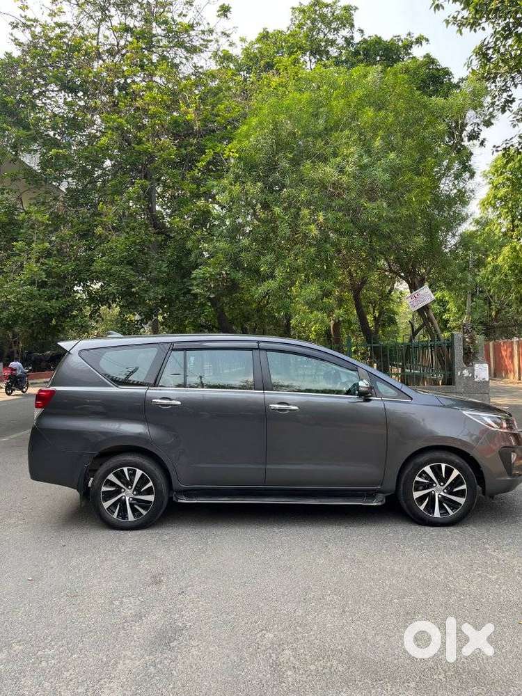 Toyota Innova Crysta 2.7 Zx At, 2021, Diesel
