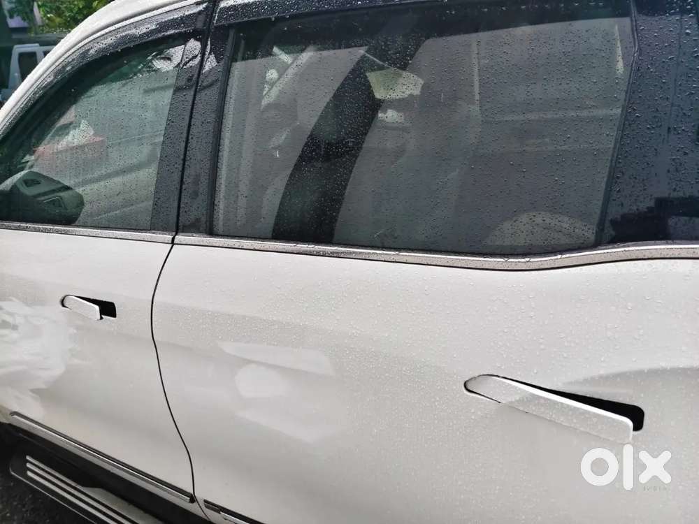 Mahindra Xuv700 2023 Diesel 42000 Km Driven