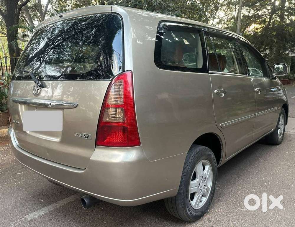 Toyota Innova 2.5 V 7 Str, 2008, Diesel