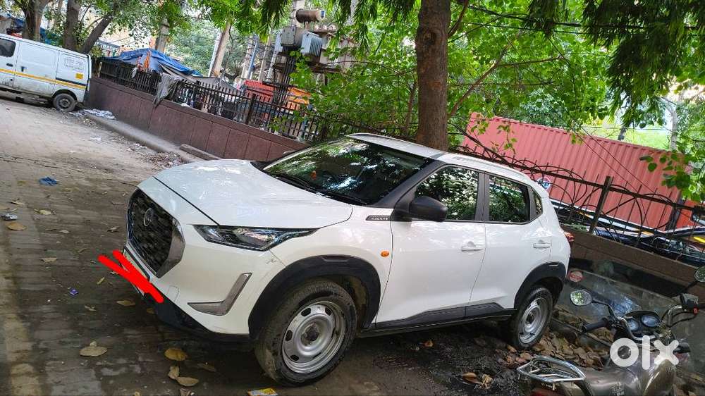 Nissan Magnite 2022 Petrol 15000 Km Driven