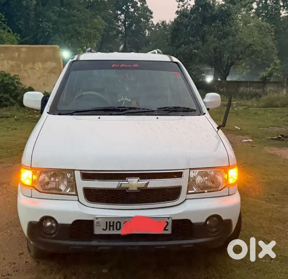 Chevrolet Tavera Neo 2016 Diesel Well Maintained