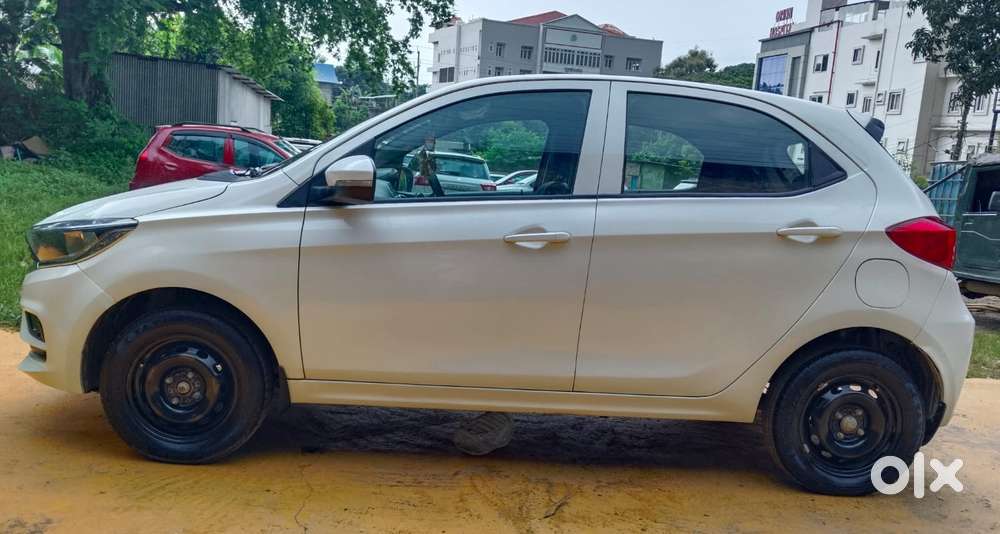 Tata Tiago 1.2 Revotron Xt, 2020, Petrol