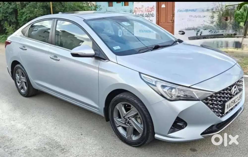 Hyundai Verna Sx With Sunroof