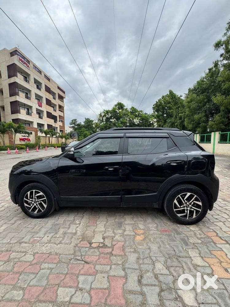 Mahindra Xuv 3xo Ax5 Ds Mt, 2025, Diesel