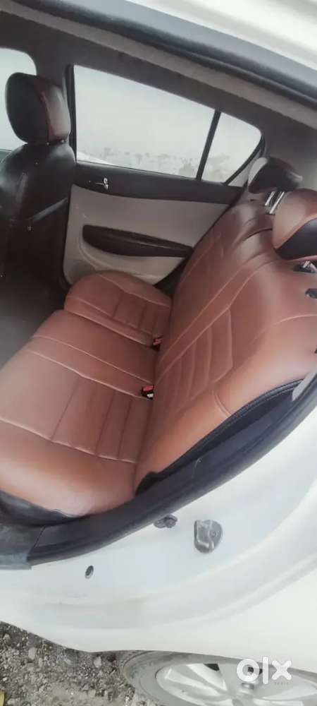 Very Good Vehicle With Lining Work And Sound System