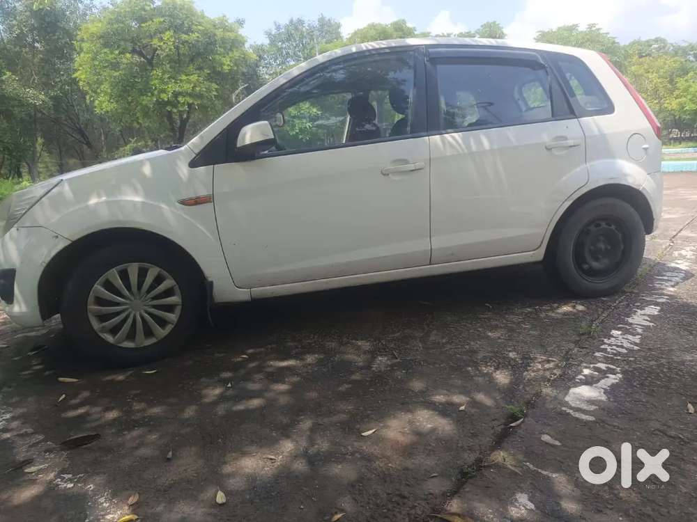 Ford Figo 2013 Ambiente Mt