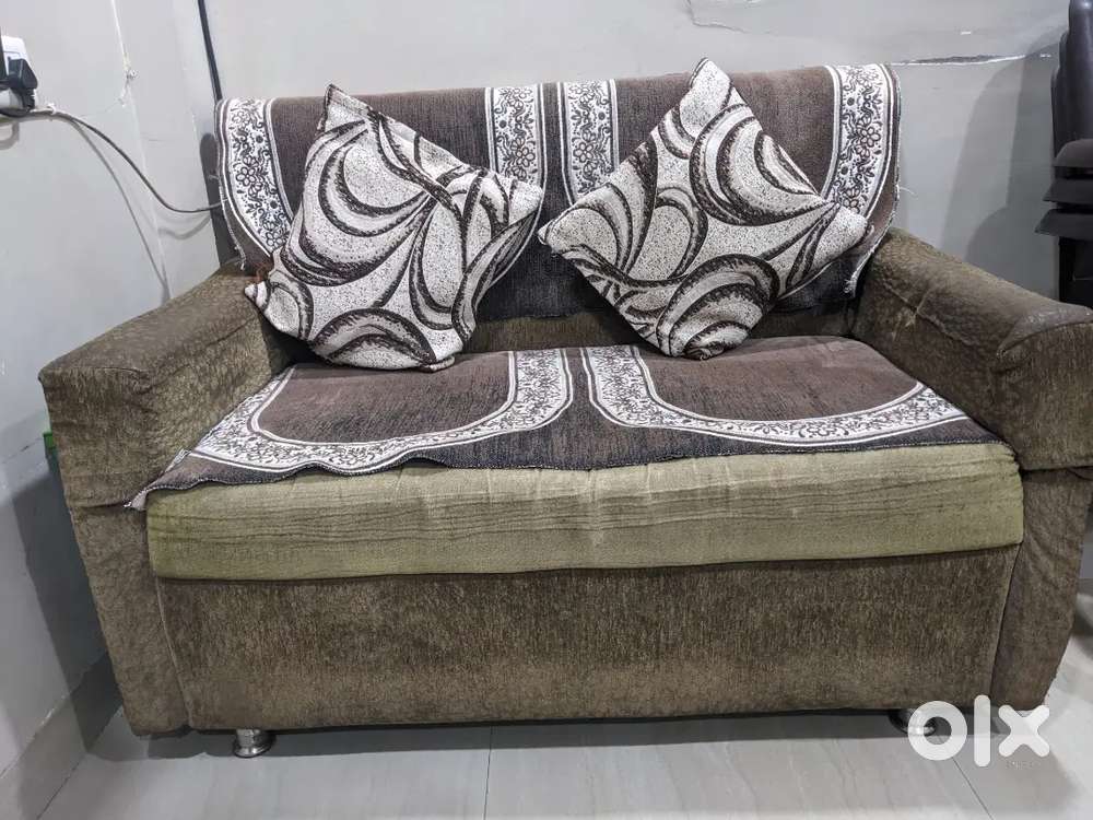 3+2 sofa for sale