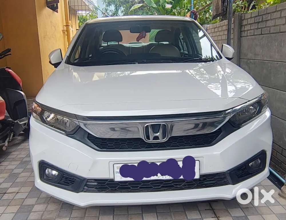 Honda Amaze 2021 Petrol 23700 Km Driven Well Maintained