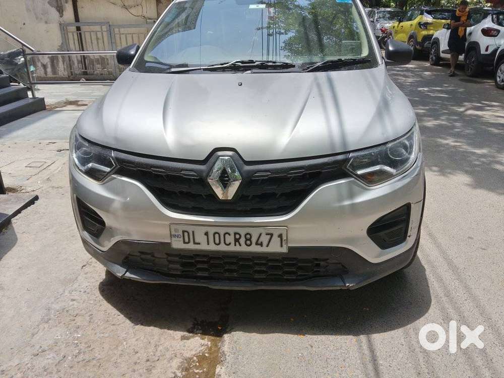Renault Triber Rxl, 2022, Petrol
