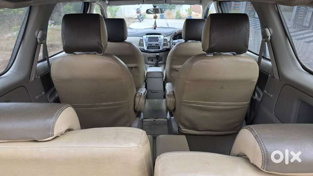 Toyota Innova 2.5 Z Diesel 7 Seater, 2014, Diesel