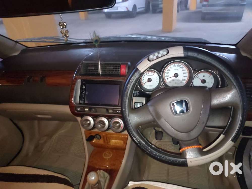 Honda City Zx 2007 Cng & Hybrids Good Condition