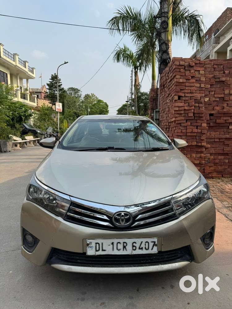 Toyota Corolla Altis 2016 Car