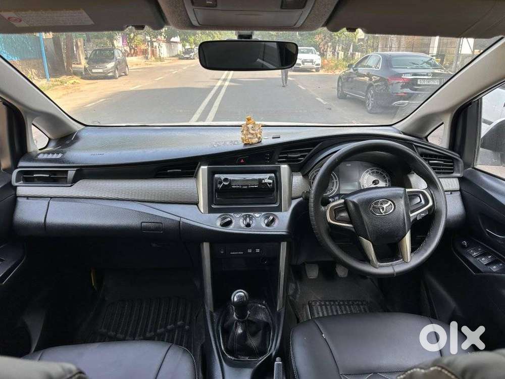 Toyota Innova Crysta 2.4 Gx Mt 8s, 2017, Diesel