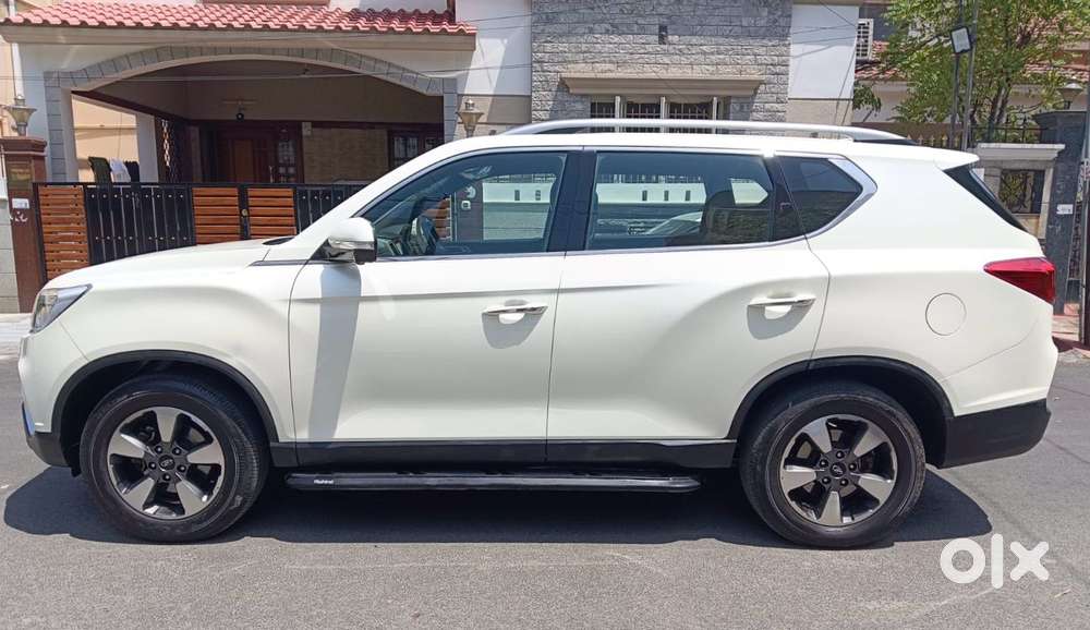 Mahindra Alturas G4 4x4 At, 2019, Diesel