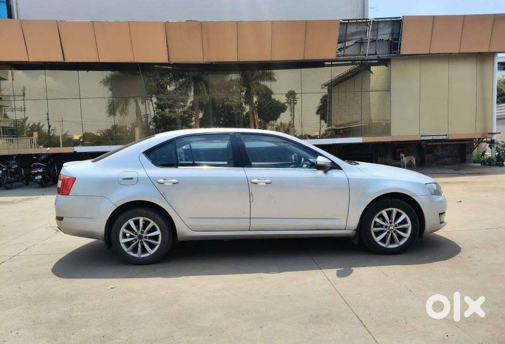 Skoda Octavia 2.0 Tdi Style Plus At, 2014, Diesel