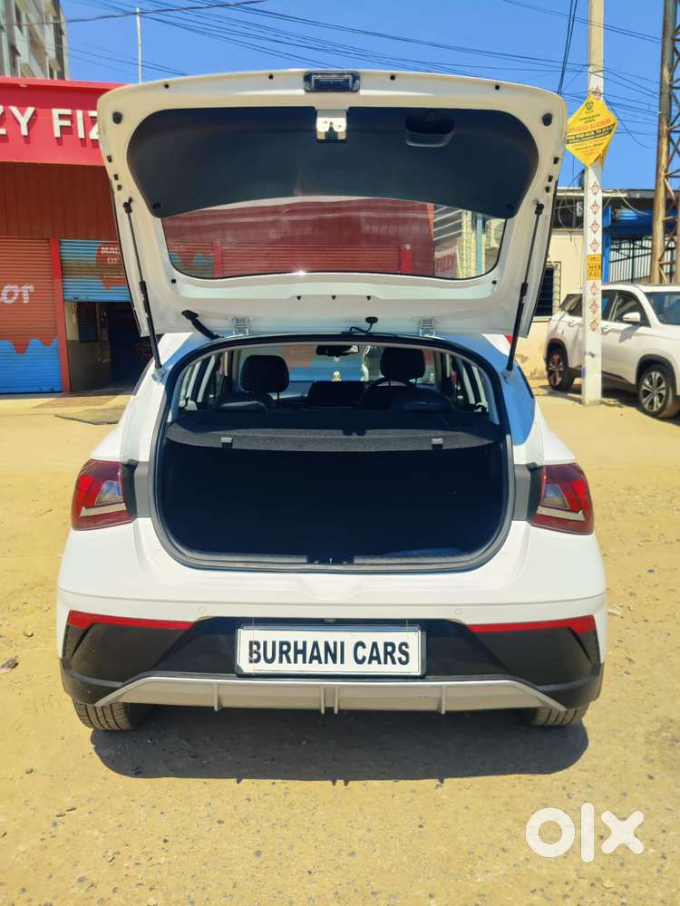 Hyundai I20 Asta (o) 1.2 Ivt, 2024, Petrol