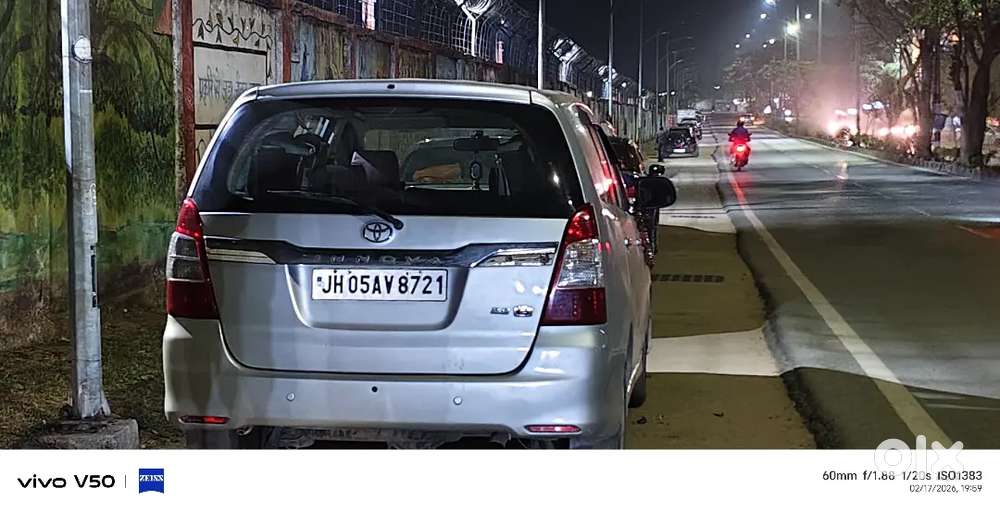 Toyota Innova 2.5 G 2013