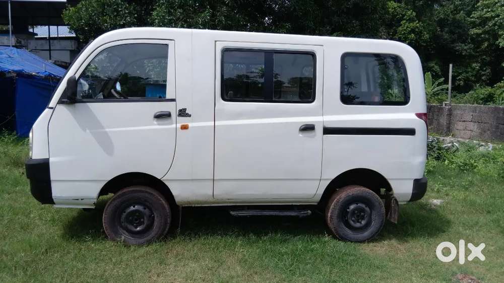 Mahindra Maximo  Minivan 2011 Diesel Good Condition
