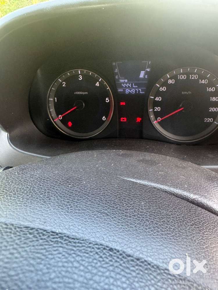 Hyundai Verna 2011 Diesel Well Maintained