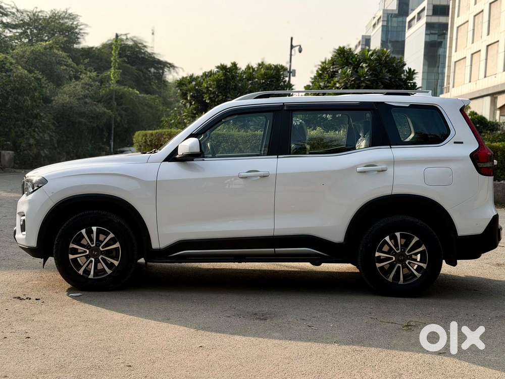 Mahindra Scorpio N Z8 Select Diesel At 2wd 7-seater, 2025, Diesel