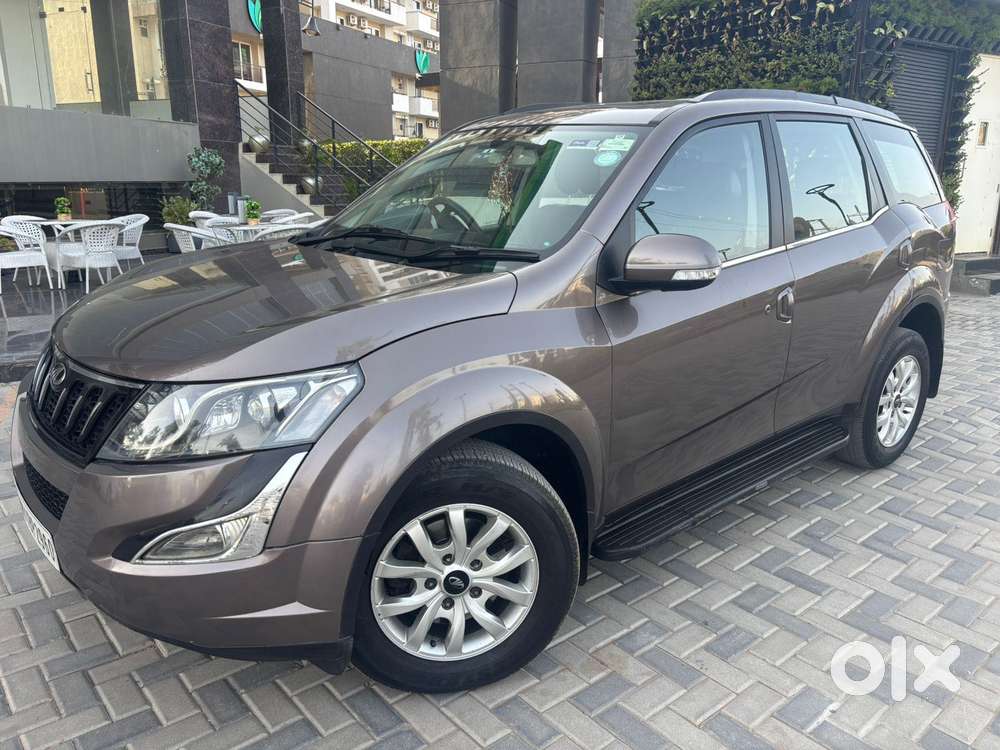 Mahindra Xuv500 W10 At, 2017, Cng & Hybrids