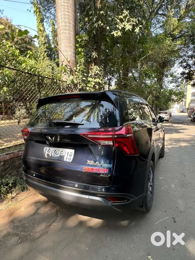 Mahindra Xuv700 2022 Petrol 87000 Km Driven