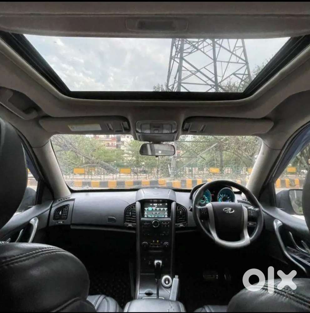 Mahindra Xuv500 2.2 W10 2017