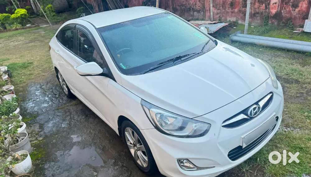 Hyundai Verna Fluidic 2013 Manual Petrol