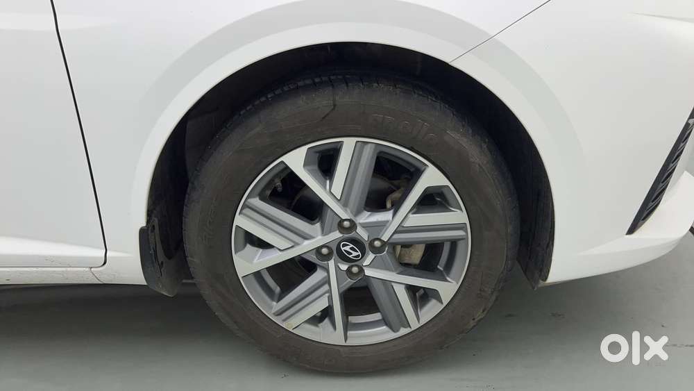 Hyundai Verna 1.5 Sx Petrol Mt, 2025, Petrol
